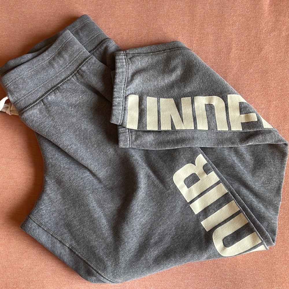 Joggers - Picture 4 of 4